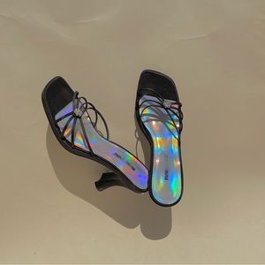 SOLD Cute vintage Late 90s strappy slide on kitten heels